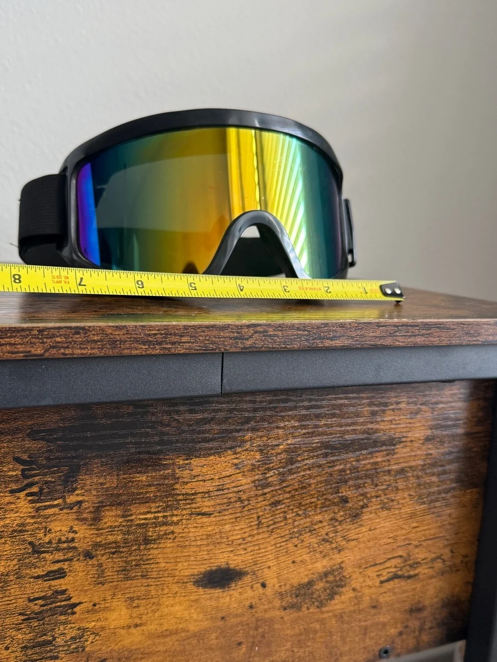 None sleek goggles